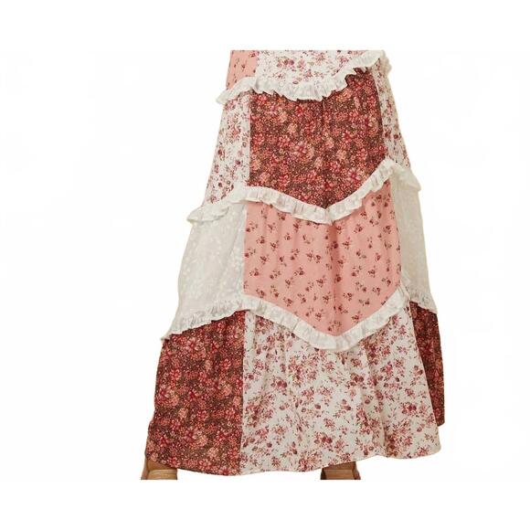 NEW ROSA CLOTHING parfait patchwork tiered floral maxi dress in pink - Picture 2 of 5